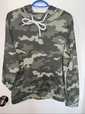 Camouflage Hooded Sweater NWOT